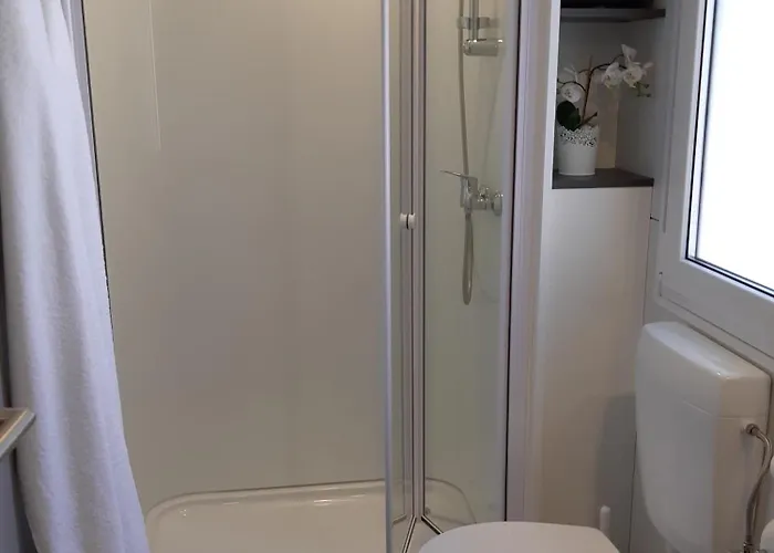 With Parking Space Biograd Na Moru, Biograd - 24188 Lägenhet Biograd Na Moru